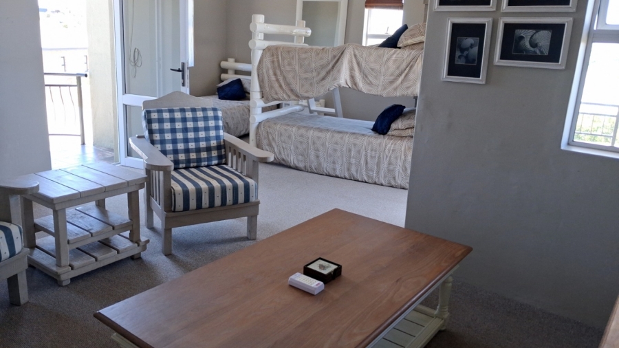 6 Bedroom Property for Sale in Stilbaai Wes Western Cape